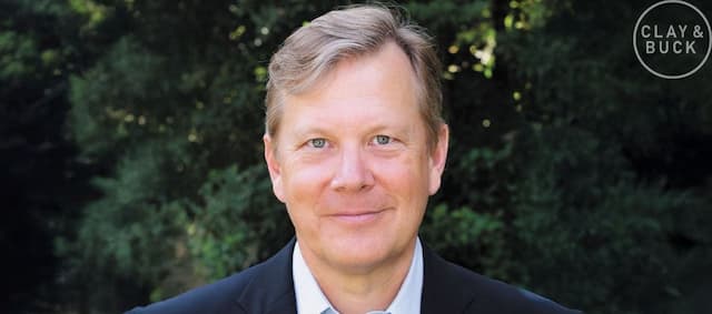 Cover Image for Peter Schweizer: Democrats Colluded with Foreign Powers to Use Immigration as a Weapon