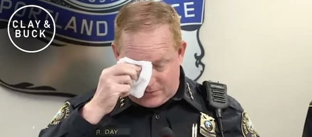 Cover Image for Portland Police Chief CRIES Over Tren de Aragua Suspects