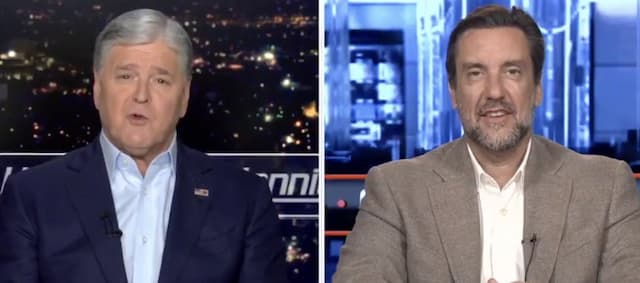 Cover Image for Will AI Make Plumbers and Electricians More Valuable Than White Collar Jobs?